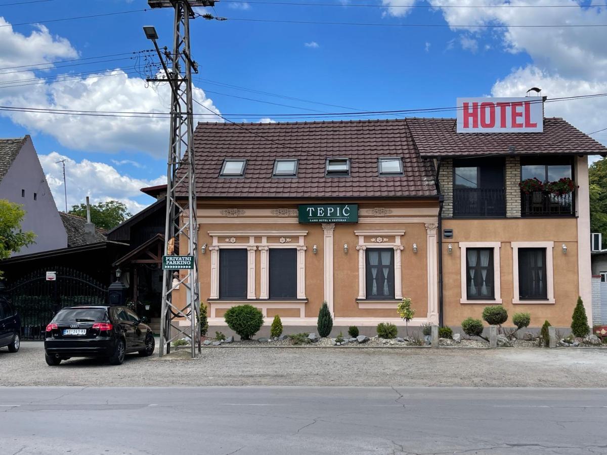 Tepic Garni Hotel Temerin ภายนอก รูปภาพ