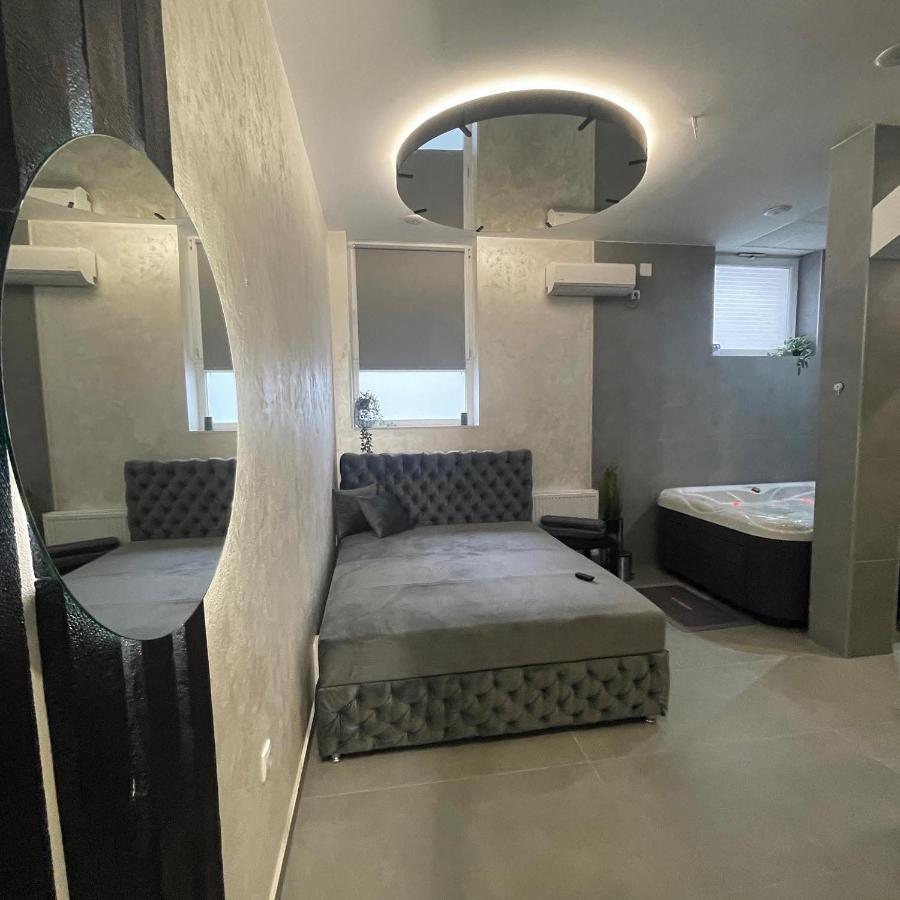 Tepic Garni Hotel Temerin ภายนอก รูปภาพ